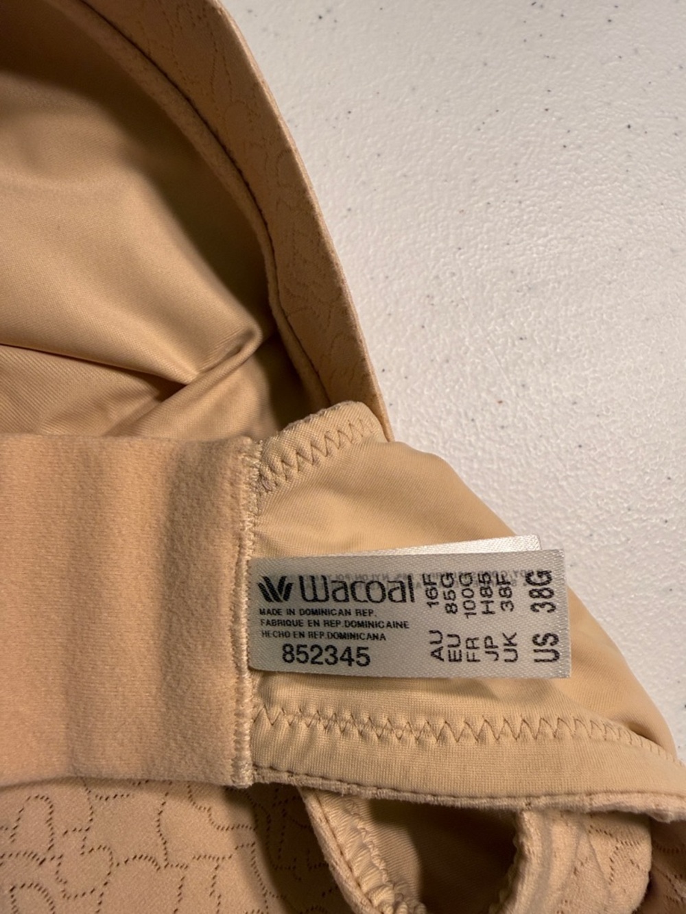 Wacoal Beige Wireless Comfort Bra - Picture 2 of 2